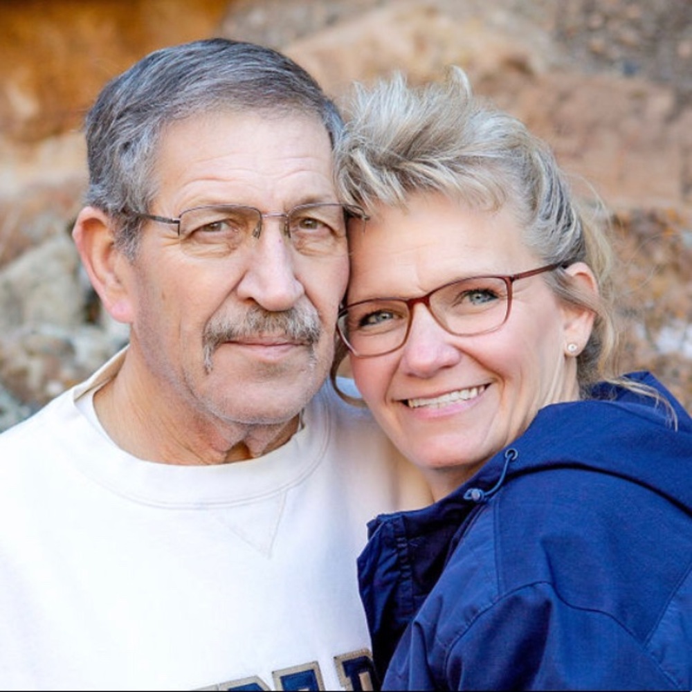 Meet your Posher, Bob